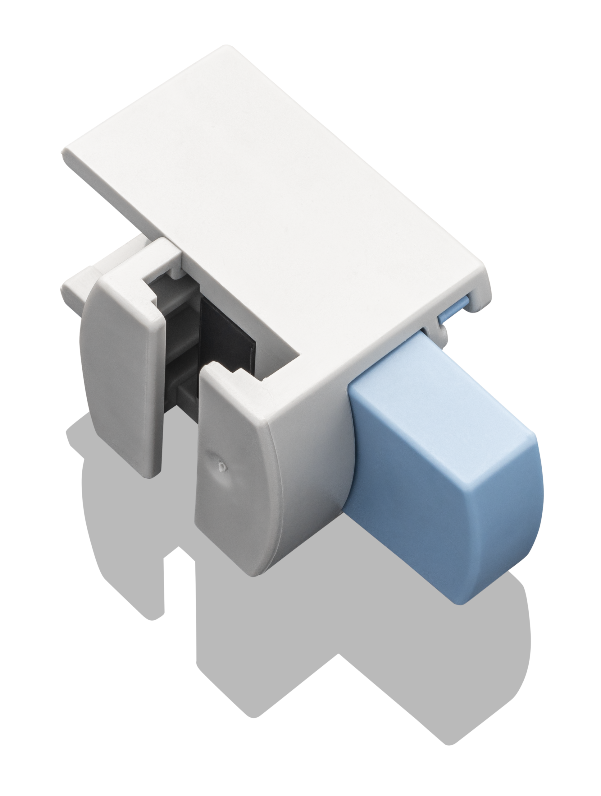 Vit och blå plastmodulär kontaktdel med en skugga på vit bakgrund.