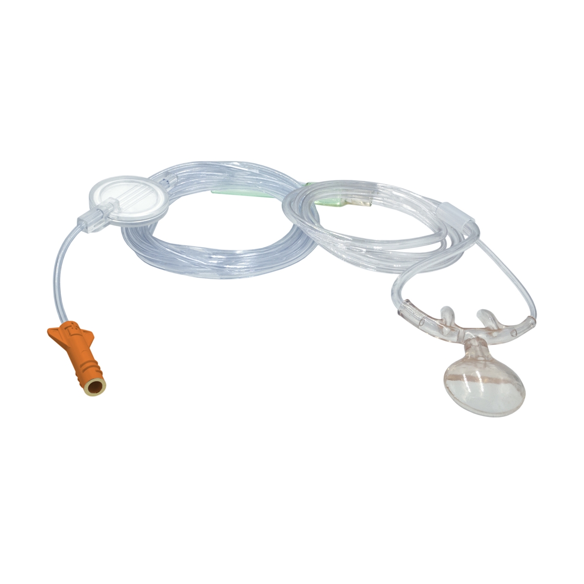 Läpinäkyvä hapenannostelulaite pitkässä putkessa, jossa on maski ja suodatin, valkoisella taustalla.