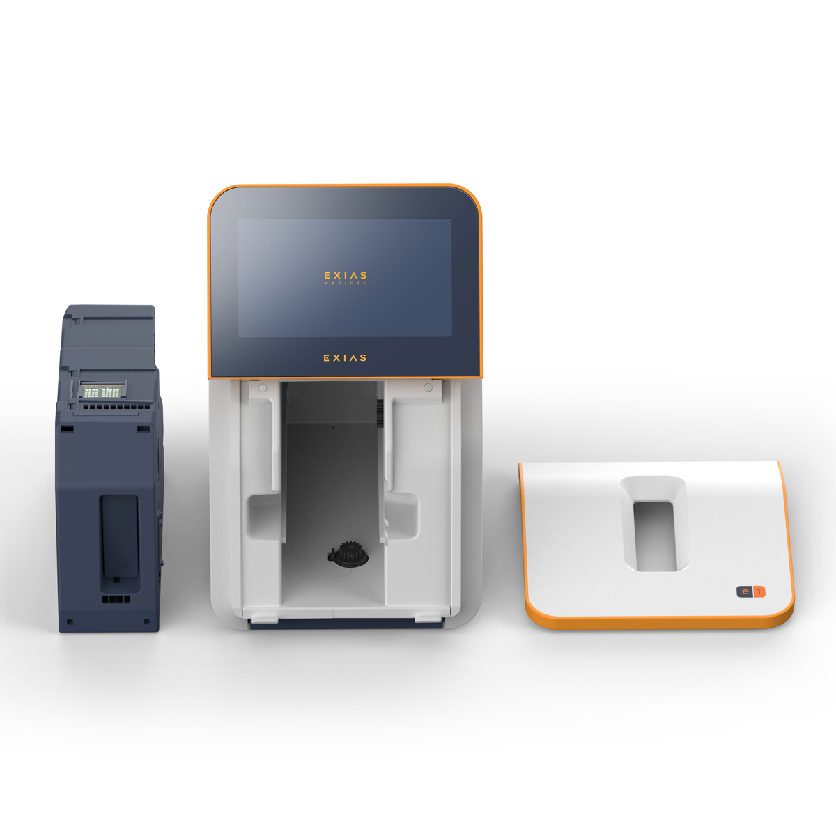 Kolme lääkinnällisen analysointilaitteen komponenttia, mukaan lukien kosketusnäyttöyksikkö, kasetti ja valkoinen suojus, valkoisella taustalla.